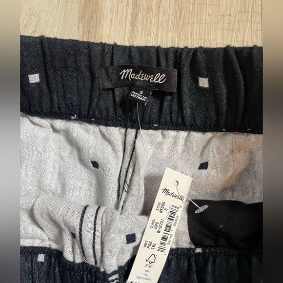 Madewell Jacquard Easy Pull-On Shorts in Square Spot Small - Picture 6 of 6